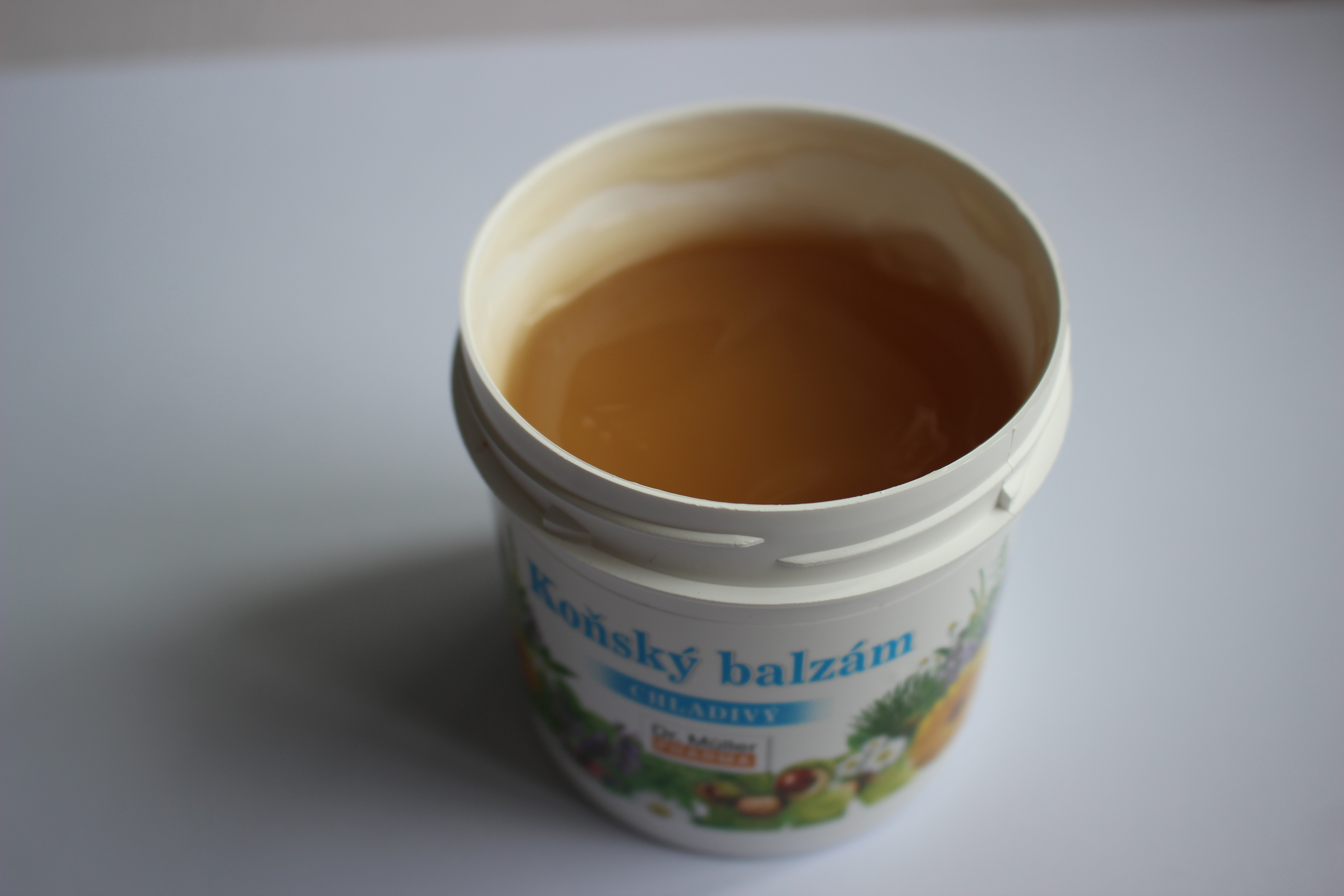 horseherbalsoothingbodygel